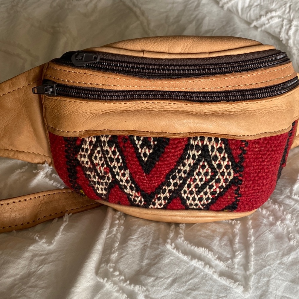 Mexican embroidery leather Fanny pack